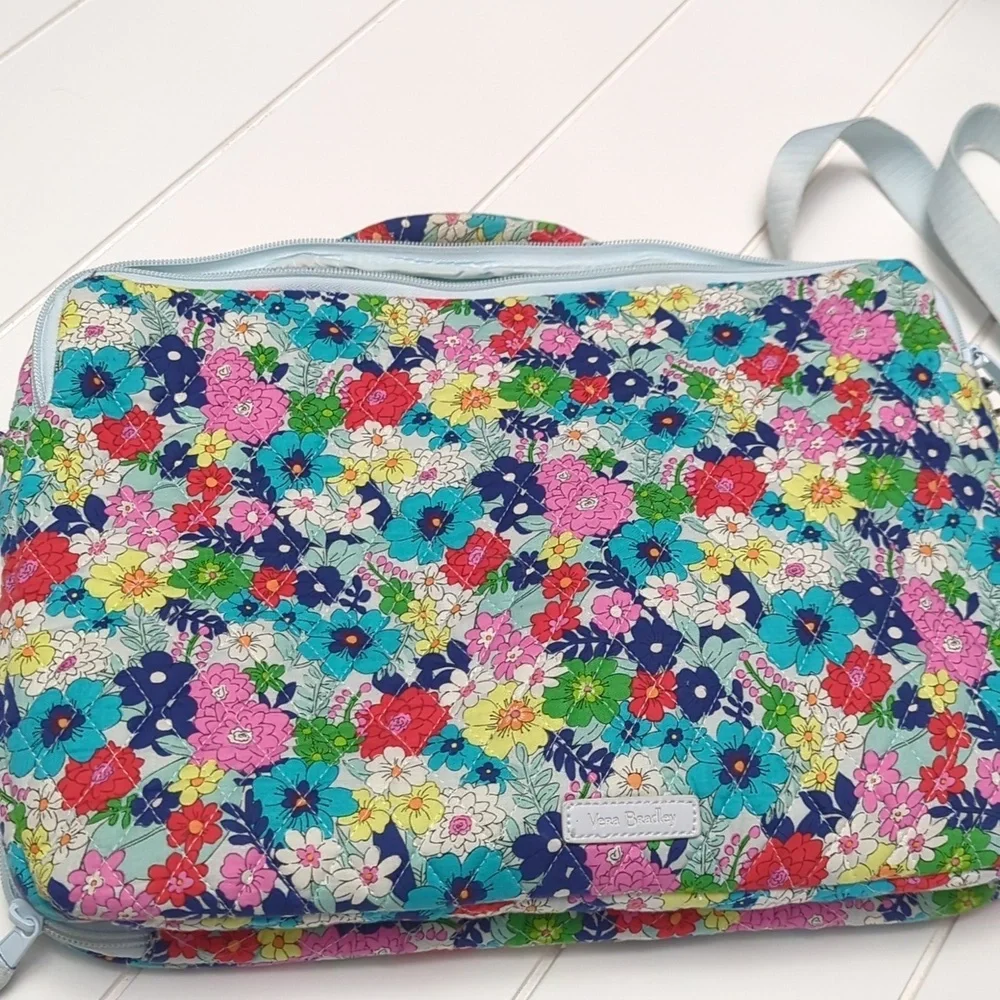 Like New Vera Bradley Floral Laptop Bag